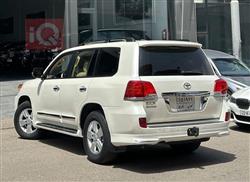 تۆیۆتا لاند کروزەر